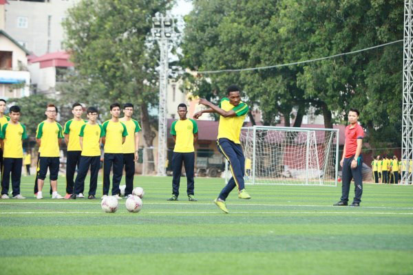 Rèn Luyện Kỹ Năng Sống